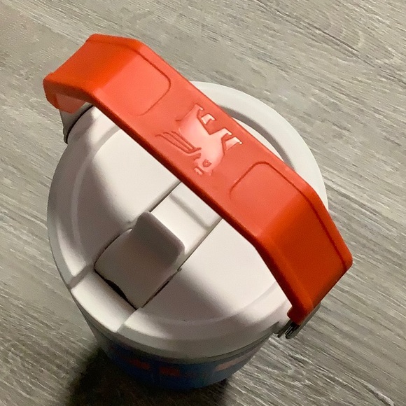 Blue Red & White Stanley Top Handle Water Bottle - Picture 4 of 7